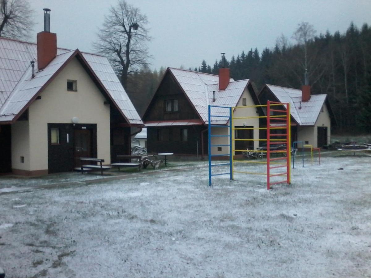 Apartmany Slavie/Sega Трояновіце Екстер'єр фото