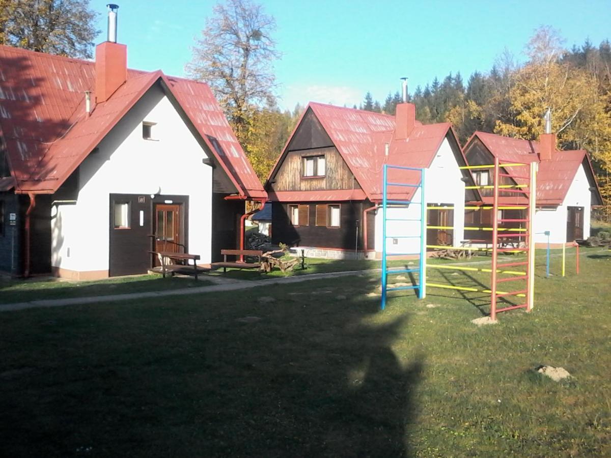 Apartmany Slavie/Sega Трояновіце Екстер'єр фото