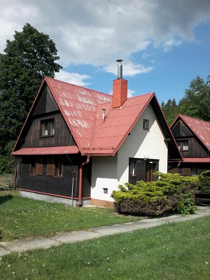 Apartmany Slavie/Sega Трояновіце Екстер'єр фото