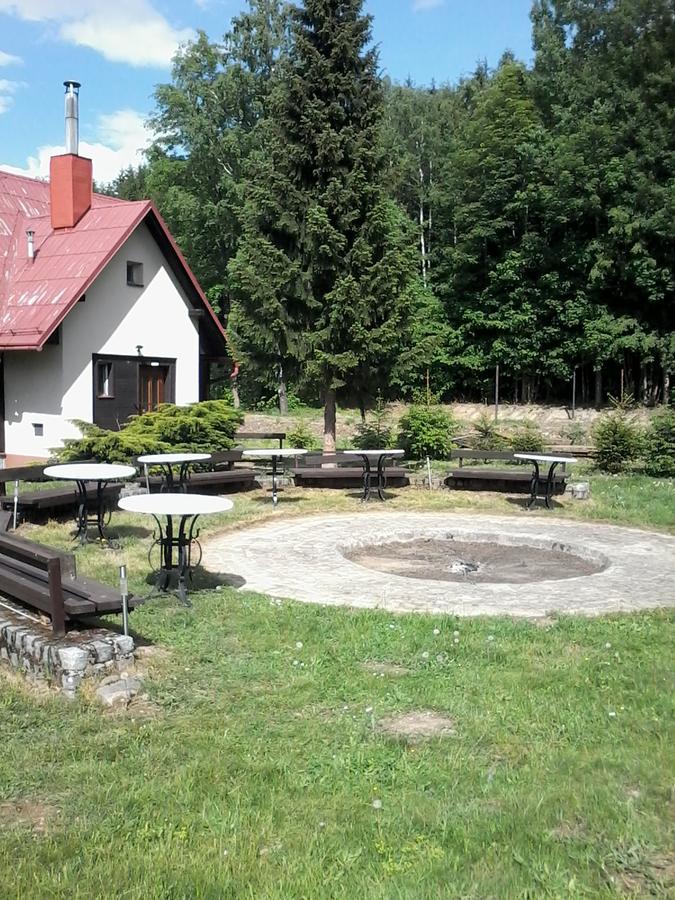Apartmany Slavie/Sega Трояновіце Екстер'єр фото